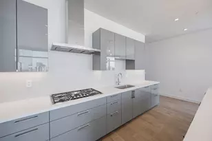 4521 San Felipe St, Houston, TX 77027 - Photo 9