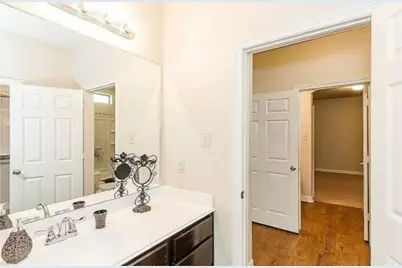 58 Woodland Hills Drive #B, Conroe, TX 77303 - Photo 5