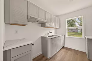 3922 Alsace St, Houston, TX 77021 - Photo 11