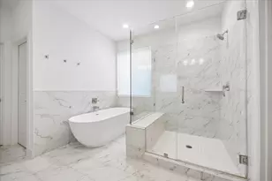 508 Welch St, Houston, TX 77006 - Photo 13