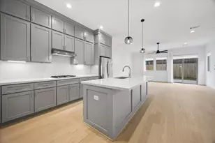 508 Welch St, Houston, TX 77006 - Photo 7