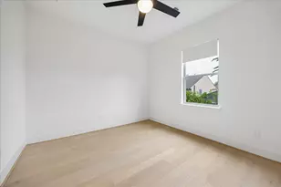 508 Welch St, Houston, TX 77006 - Photo 17