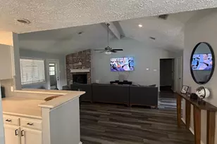 757 Sugar Hill Dr, La Porte, TX 77571 - Photo 7