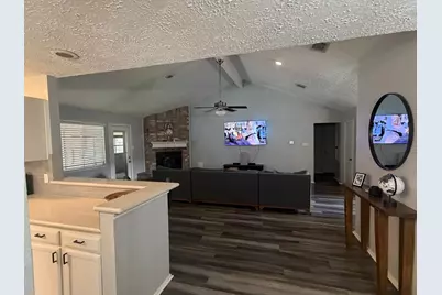 757 Sugar Hill Drive, La Porte, TX 77571 - Photo 7