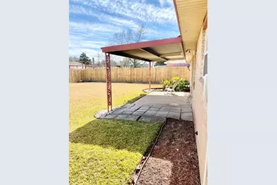 10431 Towne Square Road, Sugar Land, TX 77498 - Photo 15