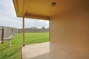 9960 Golden Field Ln, Brookshire, TX 77423 - Photo 35