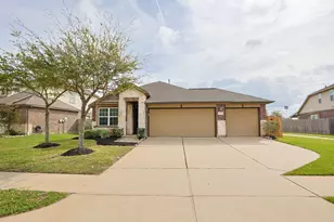 9960 Golden Field Ln, Brookshire, TX 77423 - Photo 1