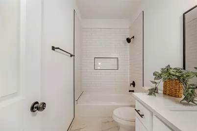 9527 Beckley St, Houston, TX 77088 - Photo 31