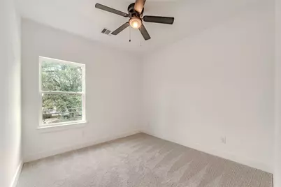 9527 Beckley St, Houston, TX 77088 - Photo 27