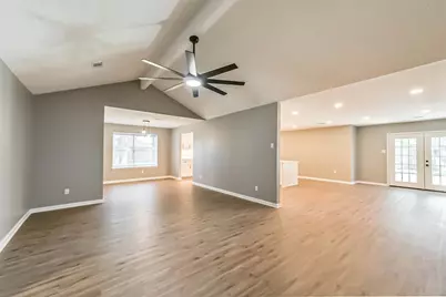 5034 Creekview Drive, La Porte, TX 77571 - Photo 5