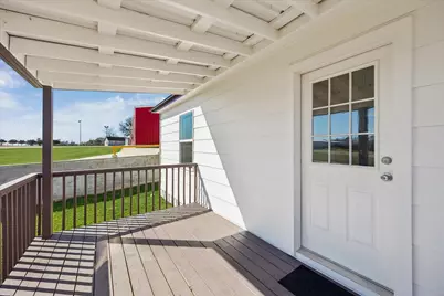 921 E Hill Street, Bellville, TX 77418 - Photo 23