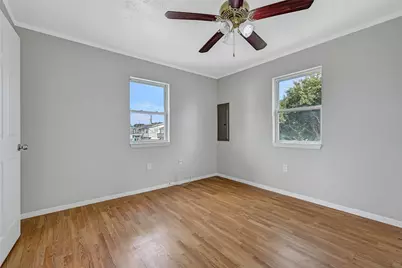 1801 55th Street, Galveston, TX 77551 - Photo 27