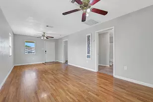 1801 55th St, Galveston, TX 77551 - Photo 13