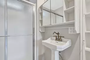 1801 55th St, Galveston, TX 77551 - Photo 25