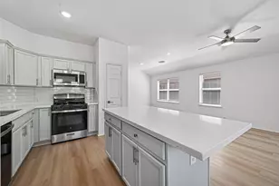 4827 Rustic Field Ln, Katy, TX 77449 - Photo 15