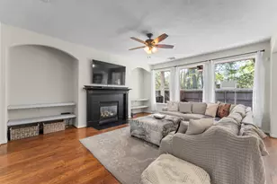 122 W Burberry Cir, Conroe, TX 77384 - Photo 13