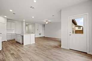 9764 Caney Bend Rd, Conroe, TX 77303 - Photo 11