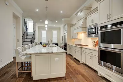 839 Dunleigh Meadows Lane, Houston, TX 77055 - Photo 9