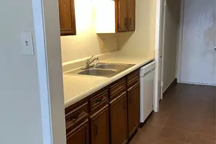 12051 Troulon Dr, Houston, TX 77072 - Photo 5