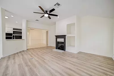 70 Camber Pine Place, The Woodlands, TX 77382 - Photo 9