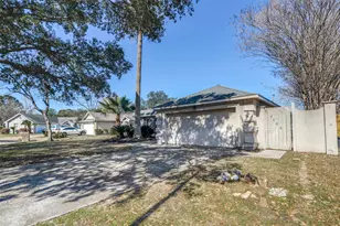 7106 Feather Creek Dr, Houston, TX 77086 - Photo 3