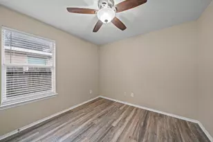 694 St Croix St, Alvin, TX 77511 - Photo 23