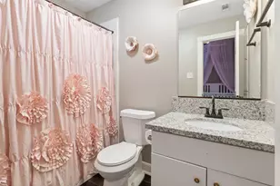 901 Longmire Rd, Conroe, TX 77304 - Photo 25