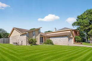 11803 Inga Ln, Houston, TX 77064 - Photo 3