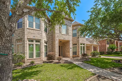 7611 Herndon Place, Sugar Land, TX 77479 - Photo 3