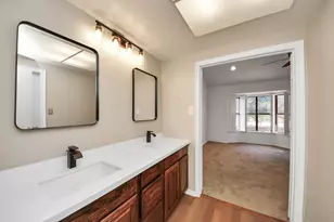 7447 Cambridge St, Houston, TX 77054 - Photo 31