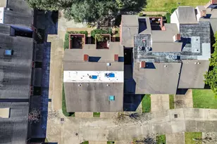 7447 Cambridge St, Houston, TX 77054 - Photo 3