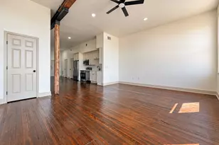 2221 Market St St, Galveston, TX 77550 - Photo 3