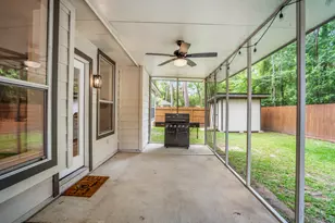 146 S Holly Laurel Cir, The Woodlands, TX 77382 - Photo 35