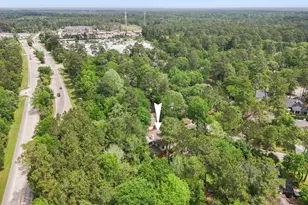 146 S Holly Laurel Cir, The Woodlands, TX 77382 - Photo 43