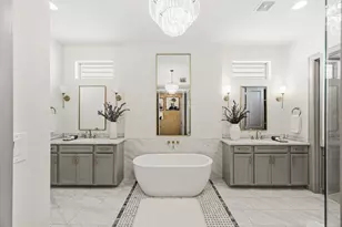 523 W 25th St, Houston, TX 77008 - Photo 13