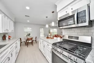 9606 Rockhurst Dr, Houston, TX 77080 - Photo 11