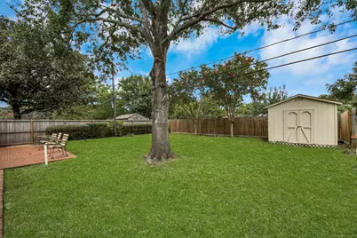 9606 Rockhurst Drive, Houston, TX 77080 - Photo 29