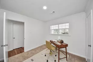 9606 Rockhurst Dr, Houston, TX 77080 - Photo 15