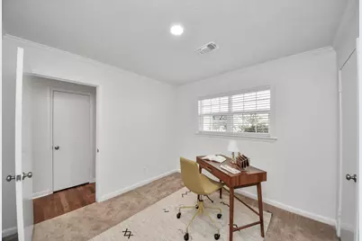 9606 Rockhurst Drive, Houston, TX 77080 - Photo 15