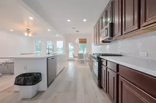 25811 Chapman Falls Dr, Richmond, TX 77406 - Photo 11