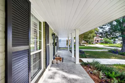 9006 Silver Spring Lane, Houston, TX 77025 - Photo 7