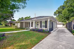 9006 Silver Spring Ln, Houston, TX 77025 - Photo 5
