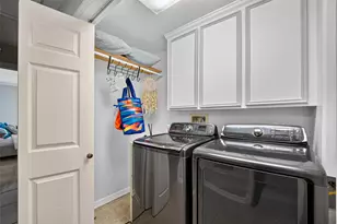 9006 Silver Spring Ln, Houston, TX 77025 - Photo 25