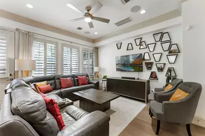 8303 Ginger Oak Street, Houston, TX 77055 - Photo 9