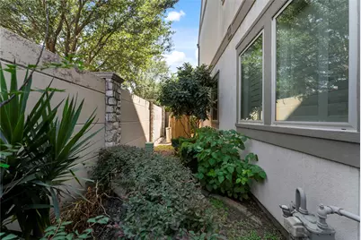 8303 Ginger Oak Street, Houston, TX 77055 - Photo 45