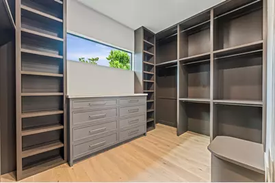 203 E 24th Street, Houston, TX 77008 - Photo 21