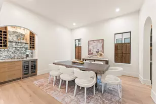 203 E 24th St, Houston, TX 77008 - Photo 23