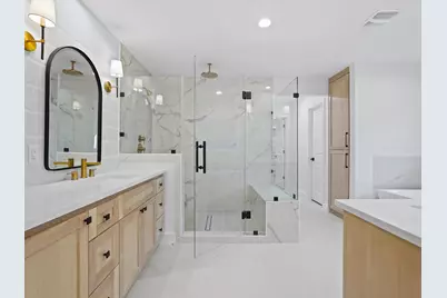 10422 Timberoak Drive, Houston, TX 77043 - Photo 29