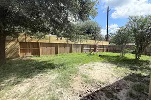 10422 Timberoak Dr, Houston, TX 77043 - Photo 39