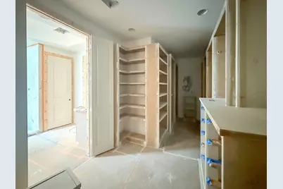 10422 Timberoak Drive, Houston, TX 77043 - Photo 31
